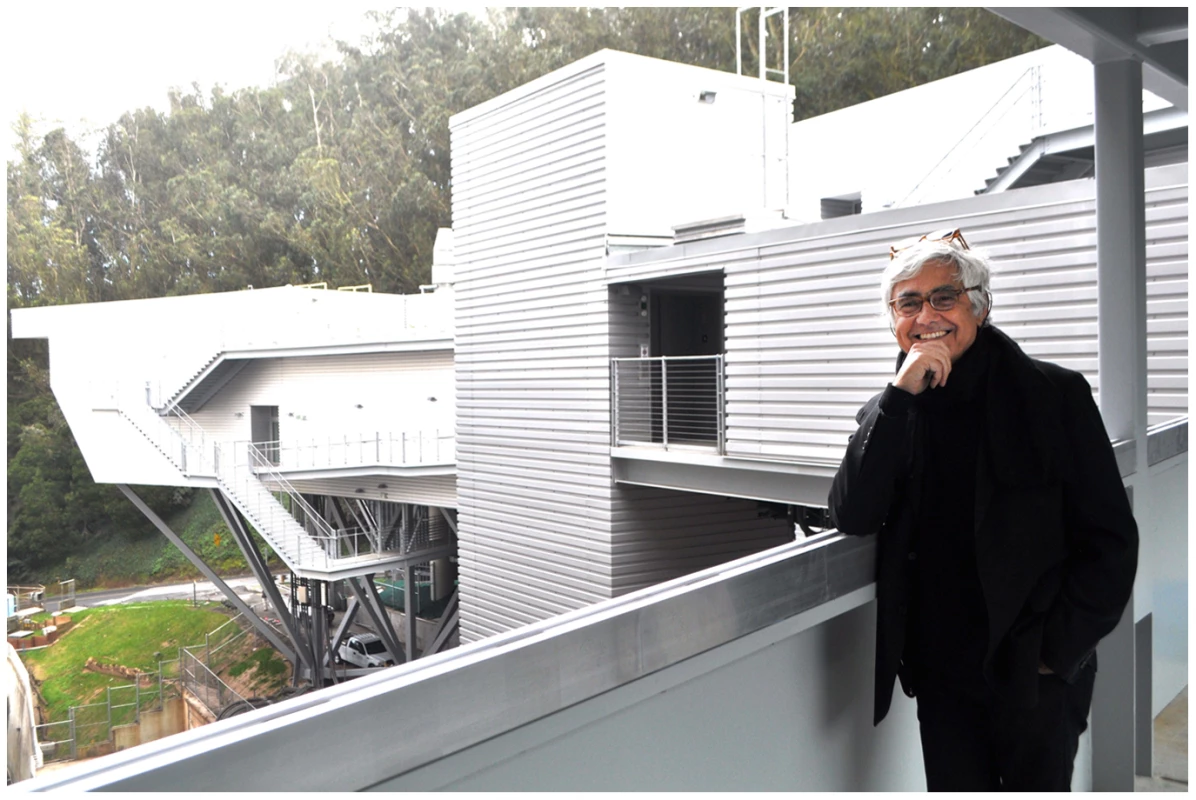 Rafael Viñoly at the new Ray and Dagmar Dolby Regeneration Medicine Building.